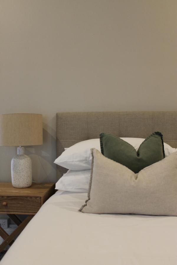 The Royal Hotel West Wyalong Εξωτερικό φωτογραφία