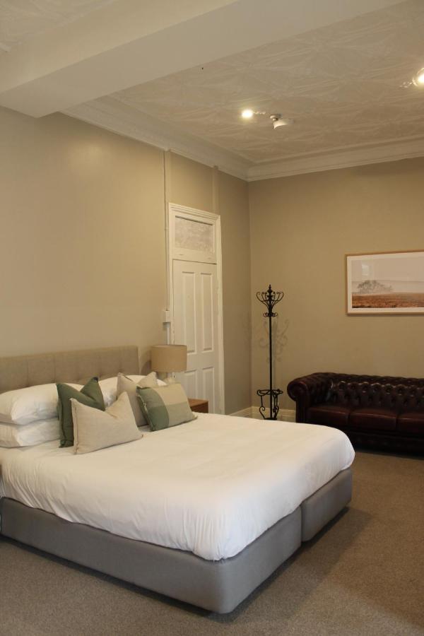The Royal Hotel West Wyalong Εξωτερικό φωτογραφία